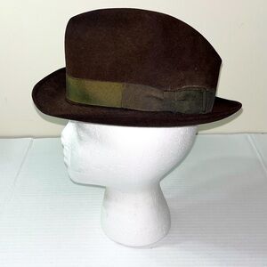 Vintage 1960’s Sears‎ Formease Sable Finish Fedora Brown Hat Brown Band  6 3/4